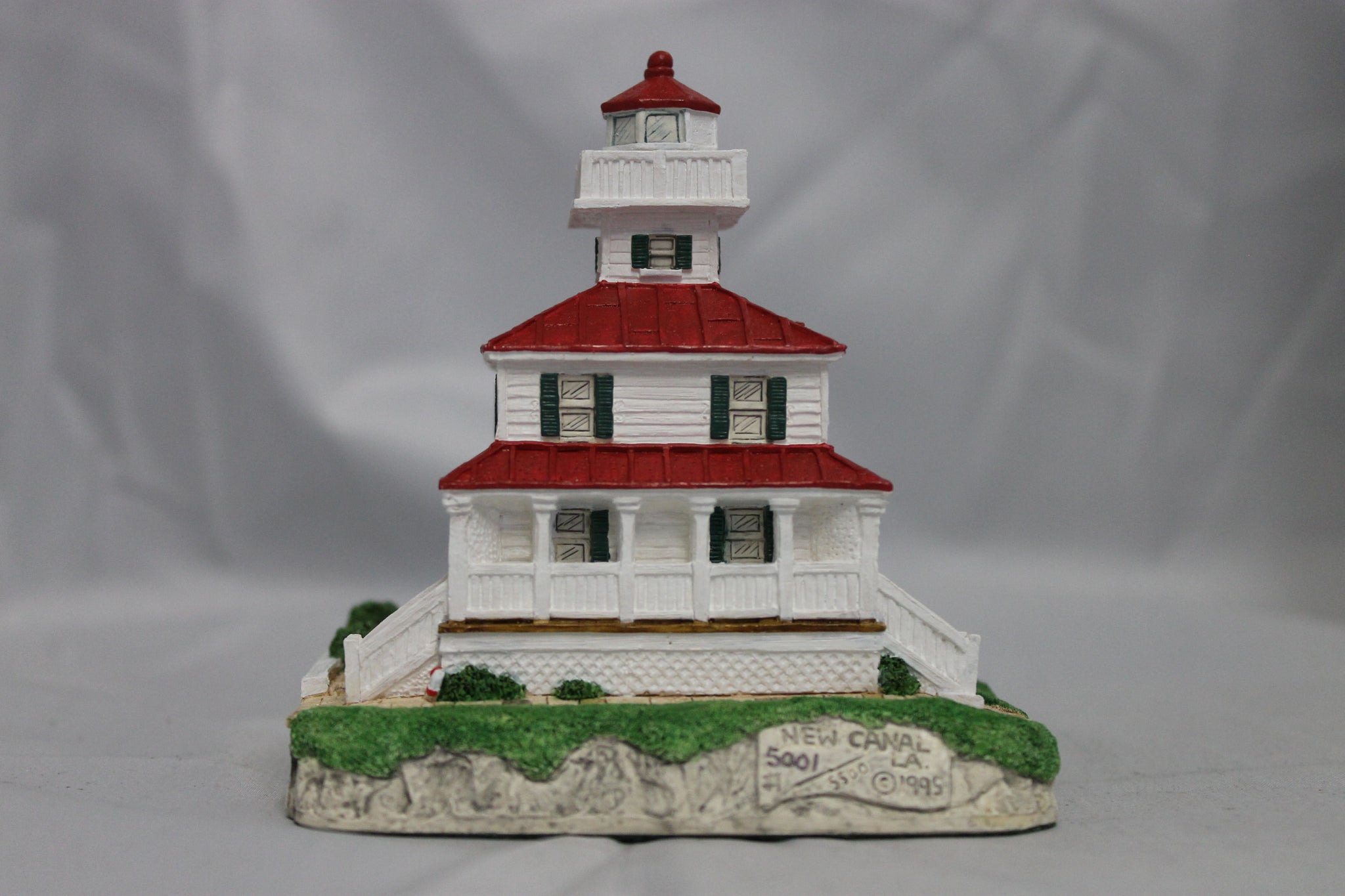 Collector Lighthouse: New Canal LA #HL148