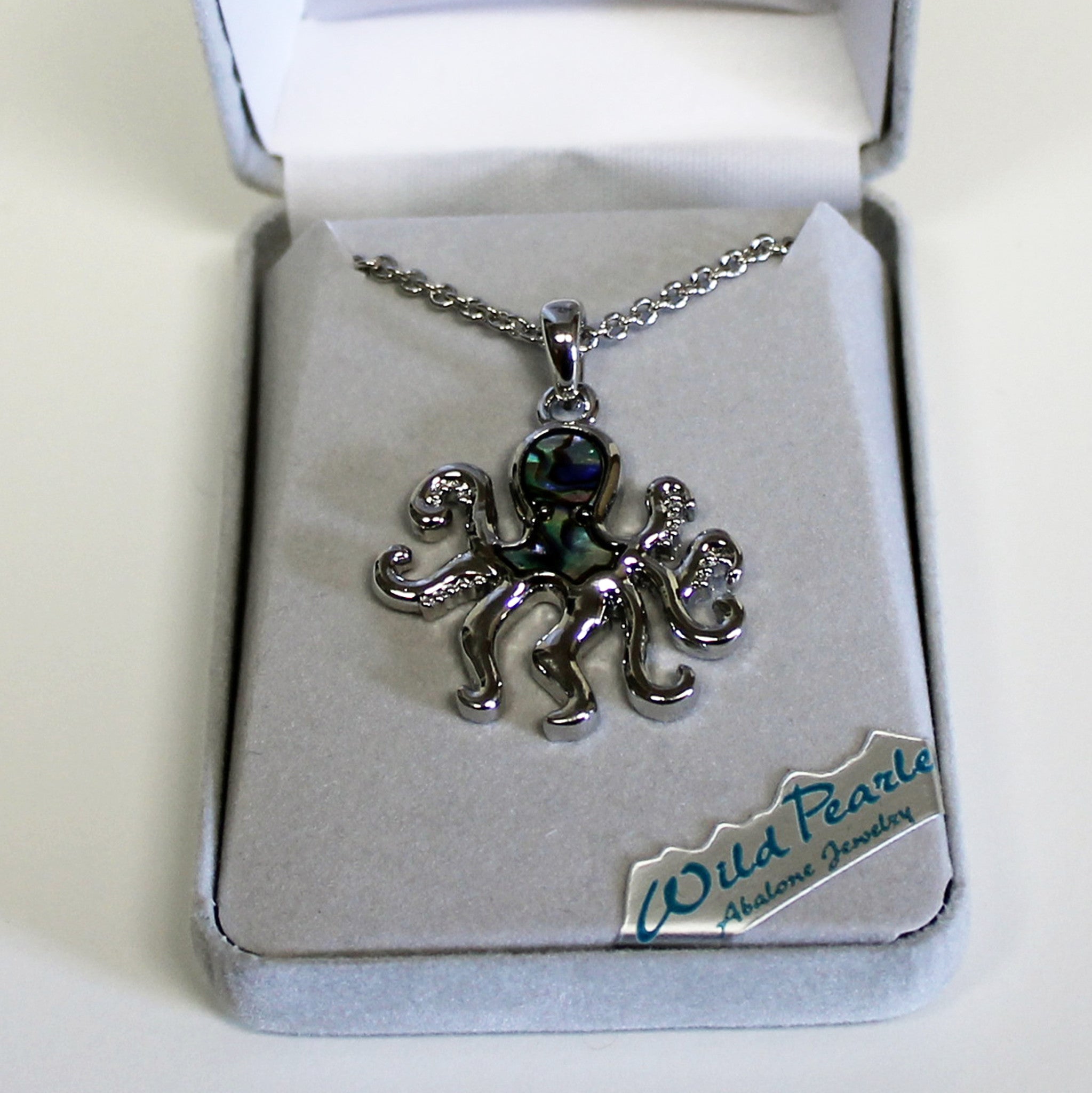 Wild Pearle Octopus Necklace