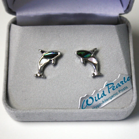 Wild Pearle orca stud earrings